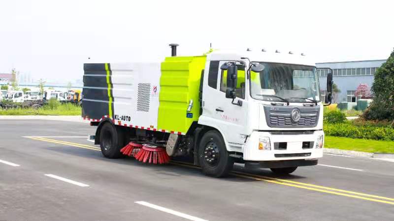 天錦16方天錦洗掃車(chē)全景工作視頻