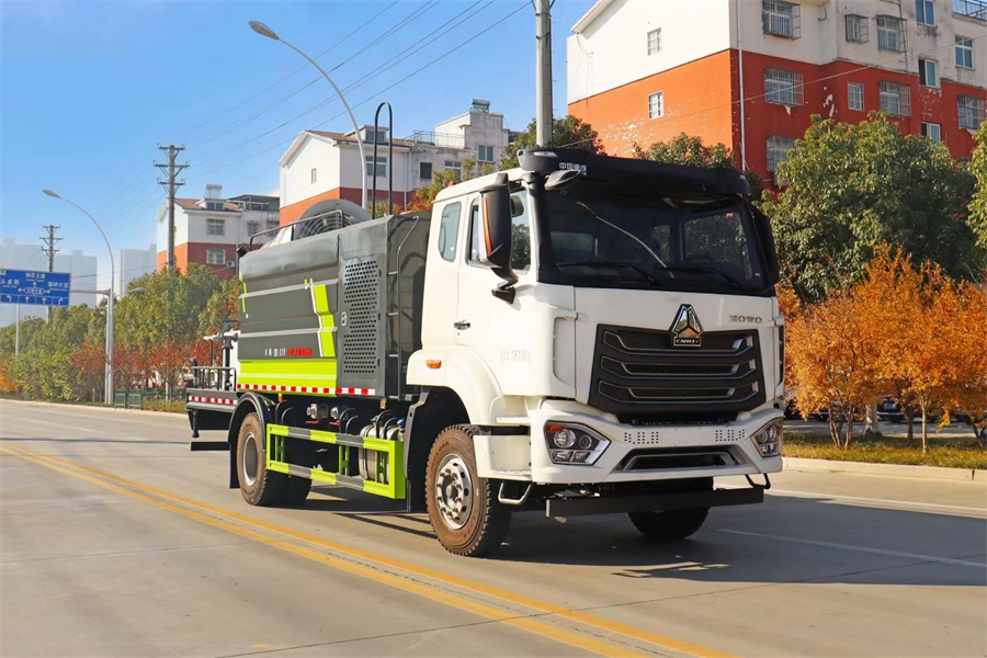 12噸多功能抑塵車(chē)-重汽豪沃12立方大型多功能抑塵車(chē)廠(chǎng)家價(jià)格
